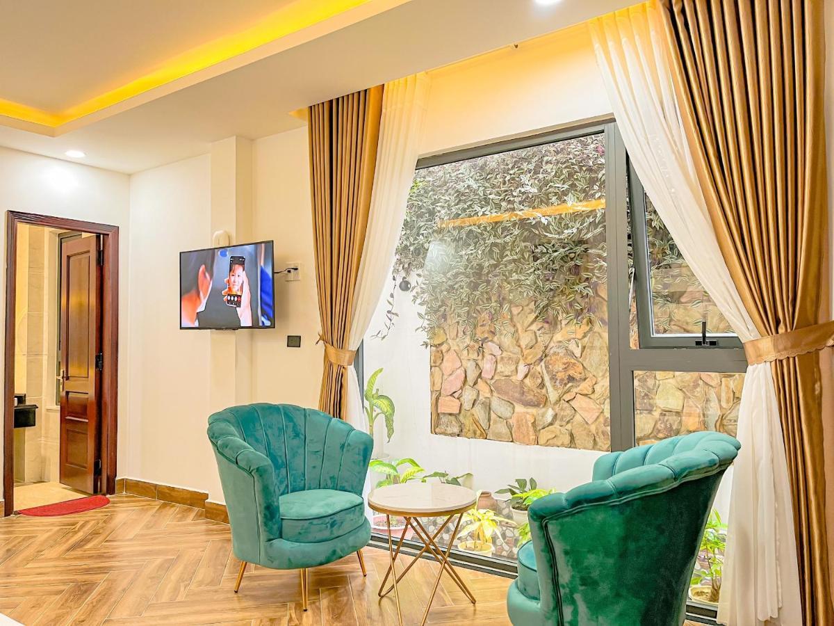 Crown Dalat Hotel Εξωτερικό φωτογραφία